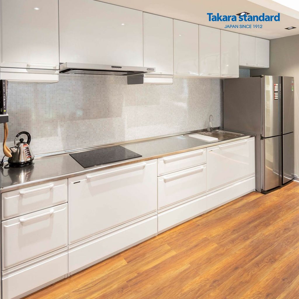 Hệ Tủ Bếp Edel Chữ I Màu ESW - Showroom Điện Biên Phủ