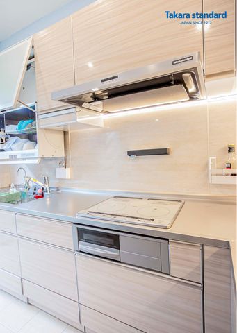 Tủ Bếp Treasia Chữ L Màu VWV (Vân Gỗ Sáng) - Nhà Phố Q. Phú Nhuận