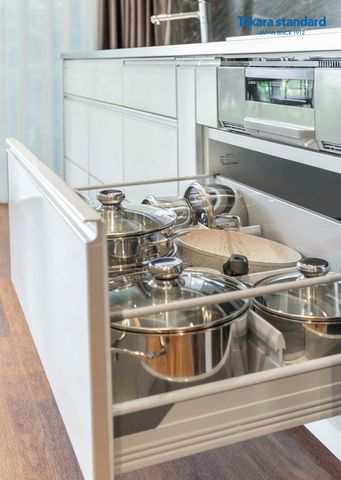 Tủ Bếp Treasia Chữ I Màu VFW - Showroom Điện Biên Phủ