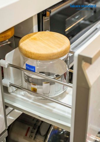 Hệ Tủ Bếp Lemure Chữ L Cao Cấp Màu LRI - Khu Biệt Thự Hưng Thái Quận 7