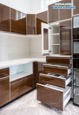 Hệ Tủ Bếp Lemure Cao Cấp Hình Chữ U Màu LGU - Nhà Phố Q11