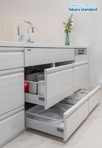Hệ Tủ Bếp Treasia Cao Cấp Màu VWW - Căn Hộ Midtown Phú Mỹ Hưng Q7