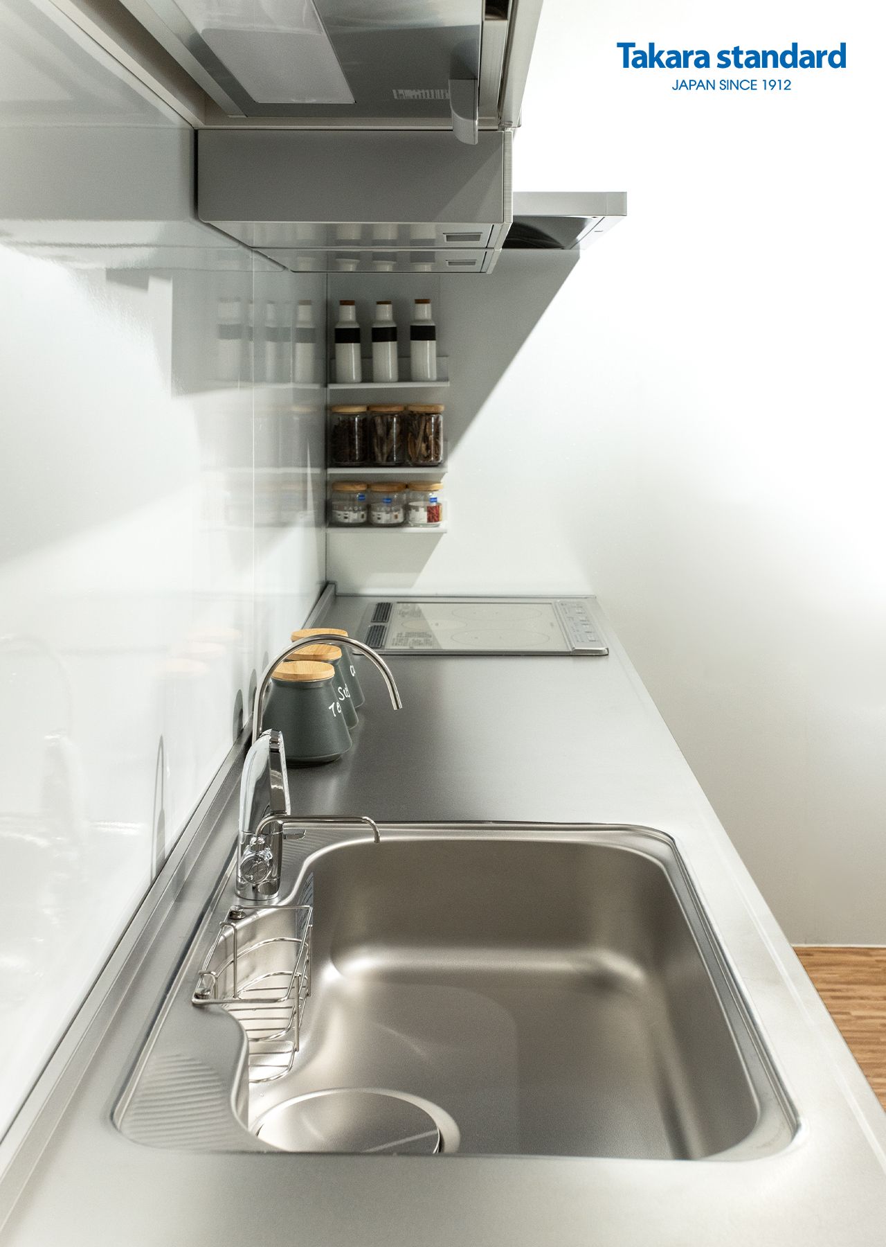 Hệ Tủ Bếp Treasia Chữ I Màu VBW - Showroom Takara standard