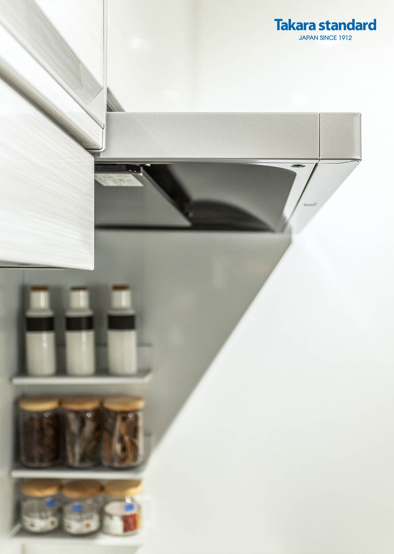 Hệ Tủ Bếp Treasia Chữ I Màu VBW - Showroom Takara standard