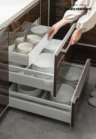 Hệ Tủ Bếp Nhật Bản Cao Cấp Lemure Chữ L Màu LGB - Biệt Thự Quận 7