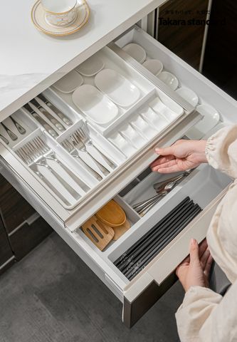 Hệ Tủ Bếp Nhật Bản Cao Cấp Lemure Chữ L Màu LGB - Biệt Thự Quận 7