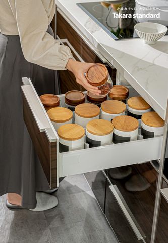 Hệ Tủ Bếp Nhật Bản Cao Cấp Lemure Chữ L Màu LGB - Biệt Thự Quận 7