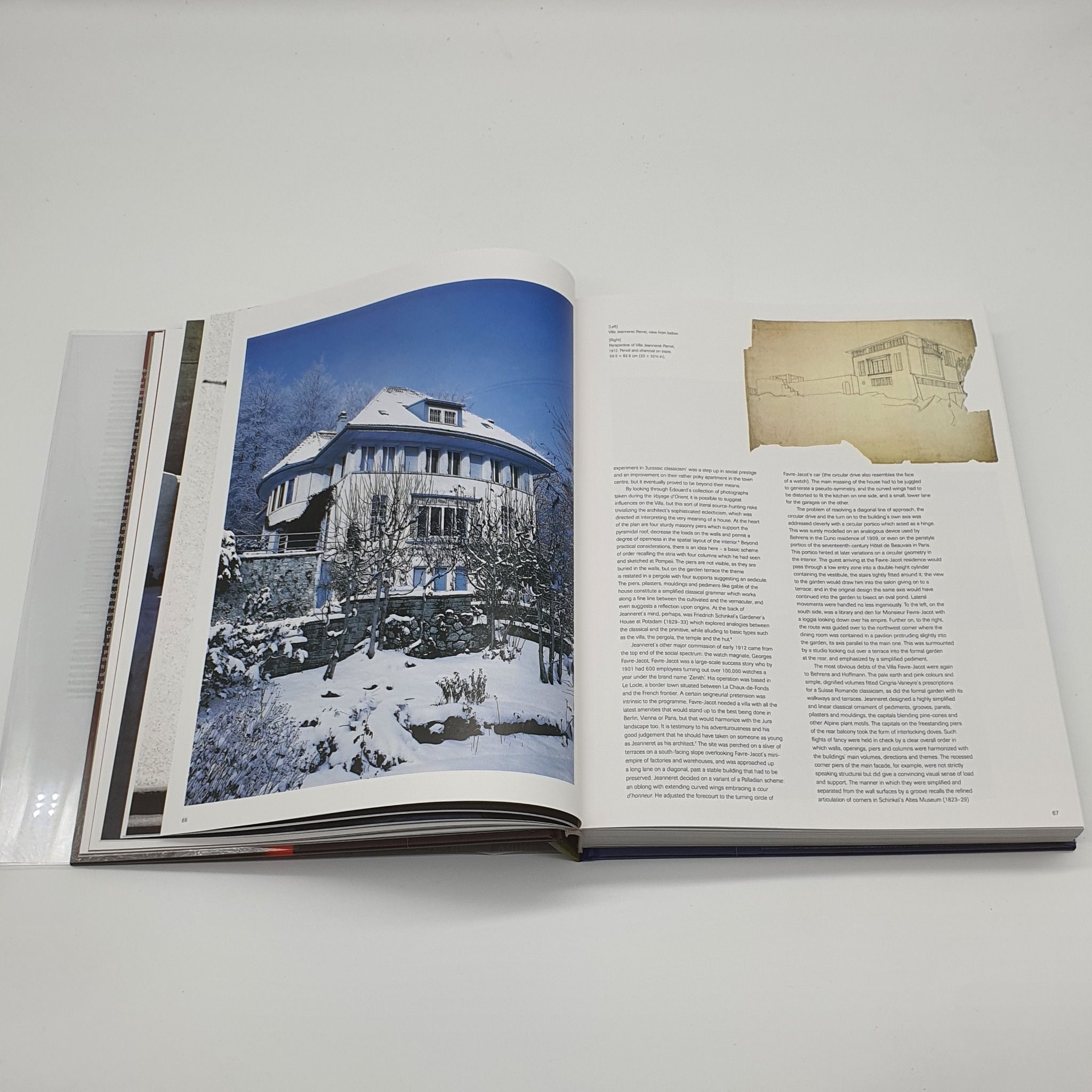 Le Corbusier : Ideas & Forms (New Edition)_William J R Curtis_9780714868943_Phaidon Press