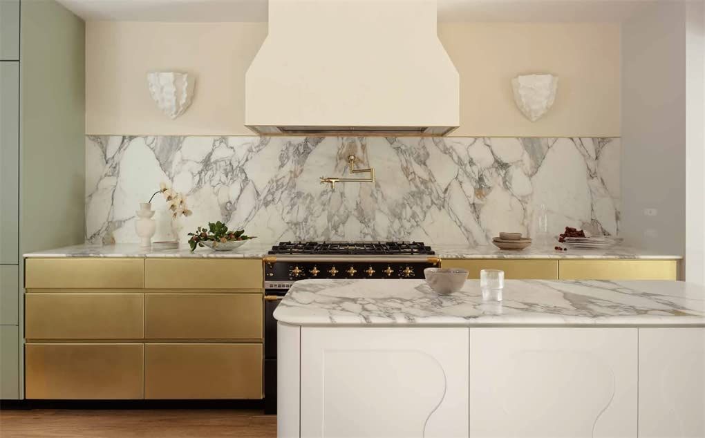 Arent & Pyke : Interiors beyond the primary palette
