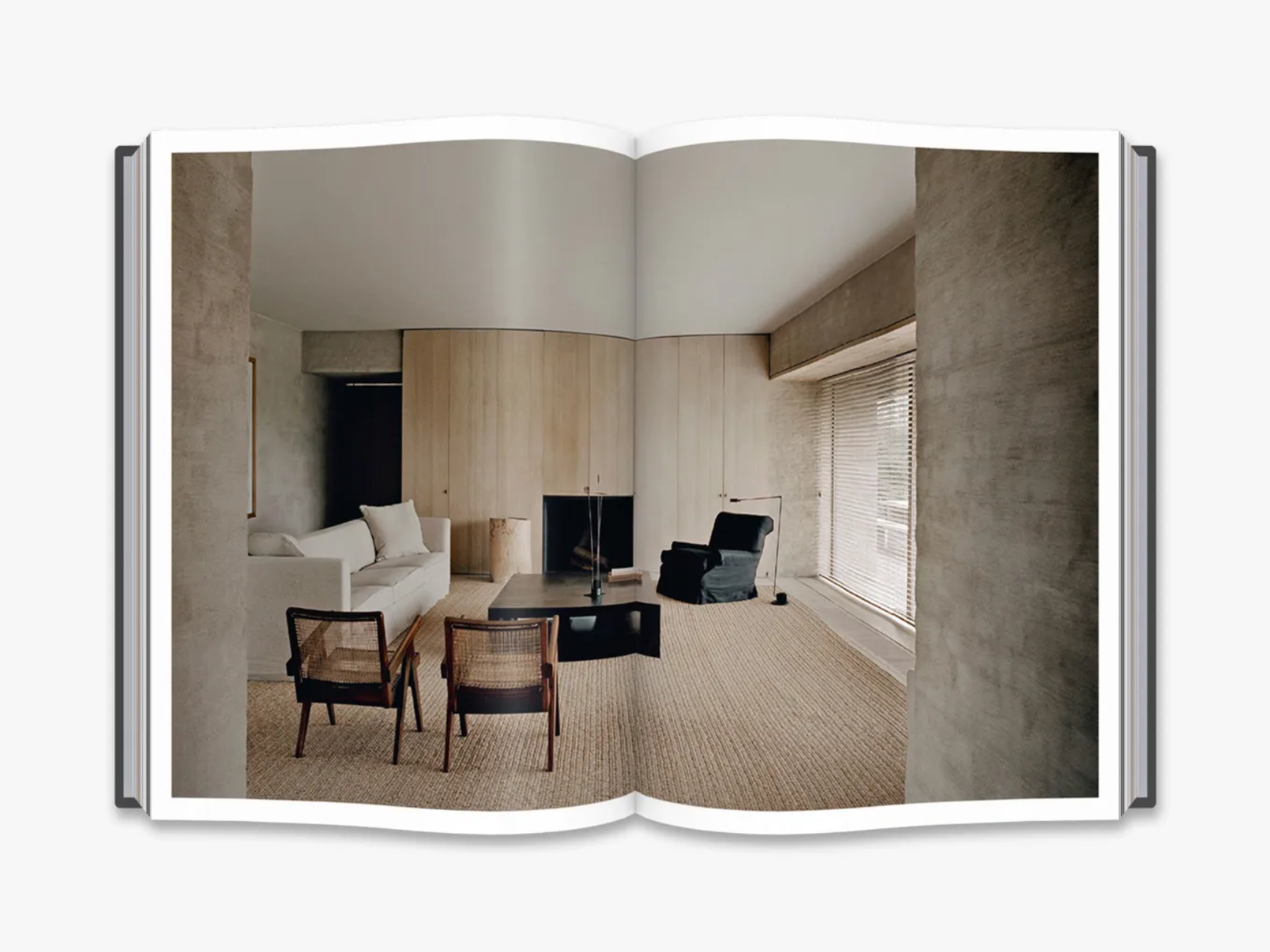 Vincent Van Duysen Works 2009-2018_Julianne Moore_9780500021644_Thames & Hudson Ltd