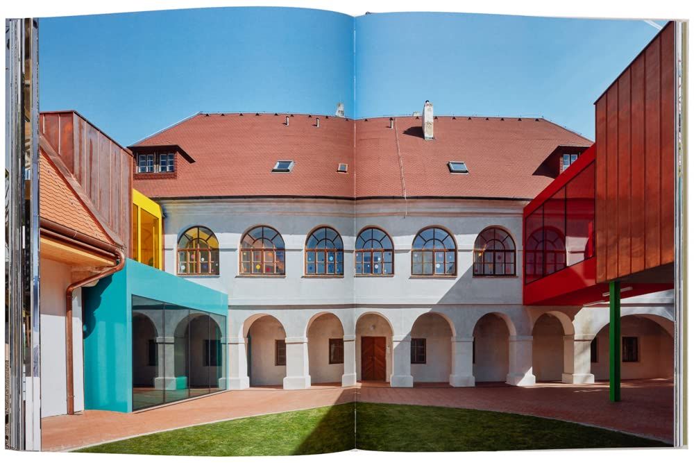 Building for Change : The Architecture of Creative Reuse