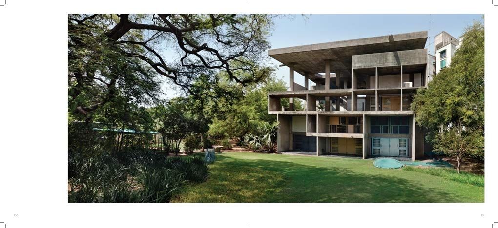 Le Corbusier: The Buildings_Richard Pare_9780500343449_Thames & Hudson Ltd
