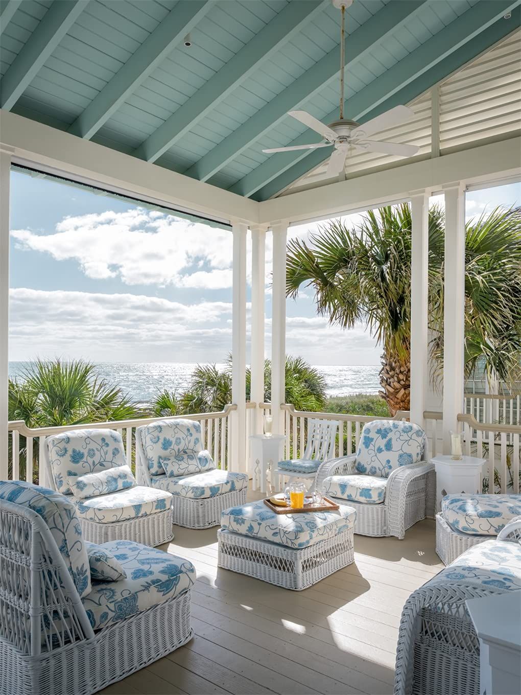 Beachside : Windsor Architecture And Design_Hadley Keller_9780865654037_Vendome Press