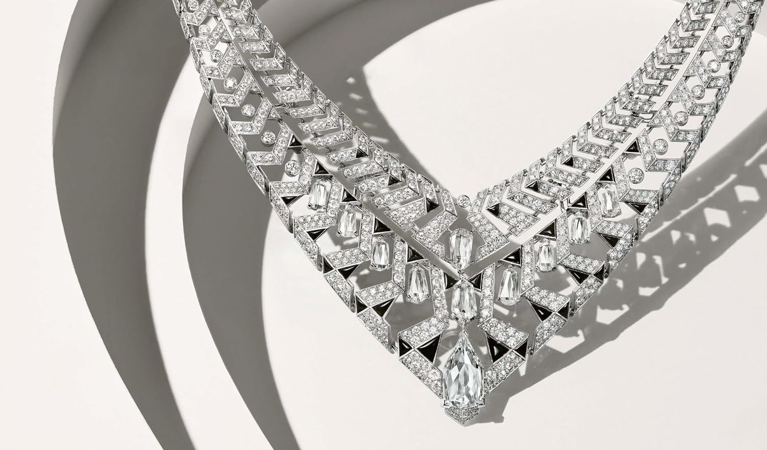 Cartier: Le Voyage Recommencé High Jewelry and Precious Objects