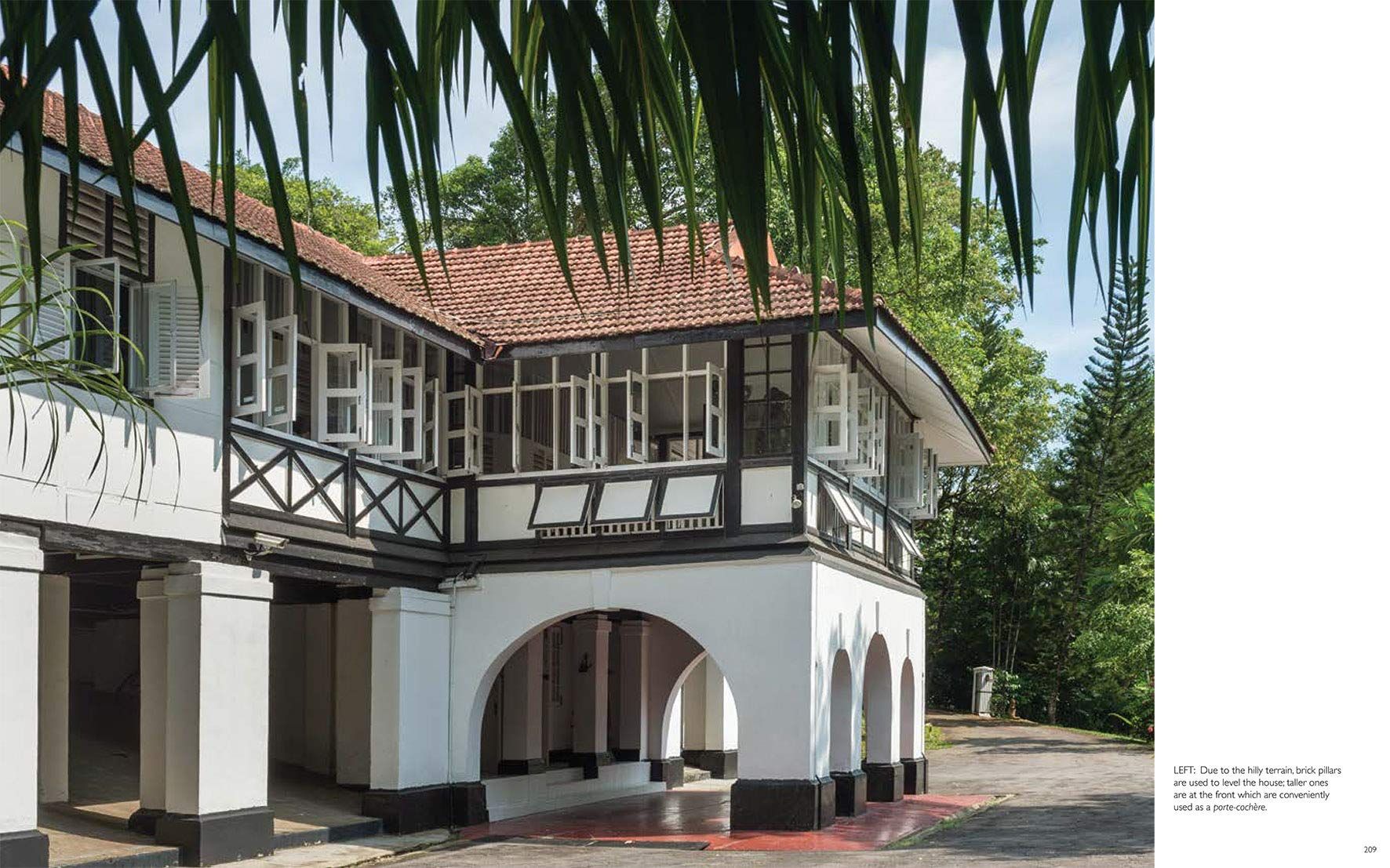 Singapore Colonial Style: Interiors of Black & White Houses