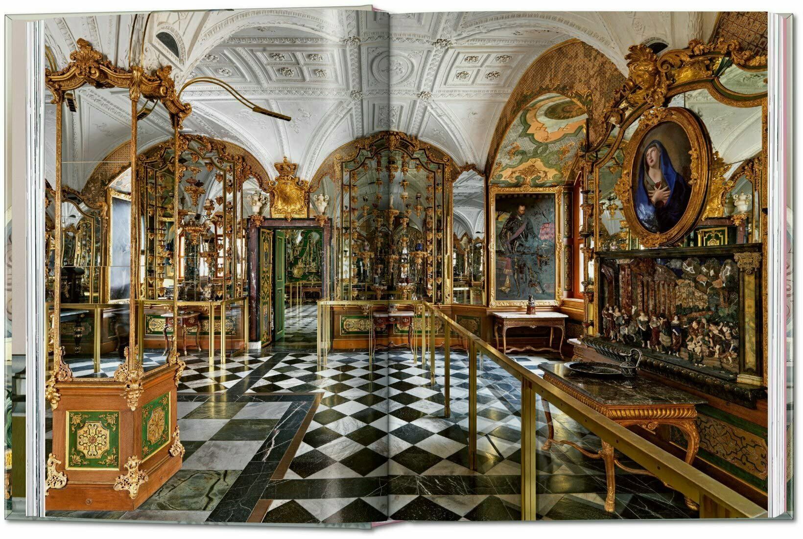 Massimo Listri. Cabinet of Curiosities. 40th Ed.