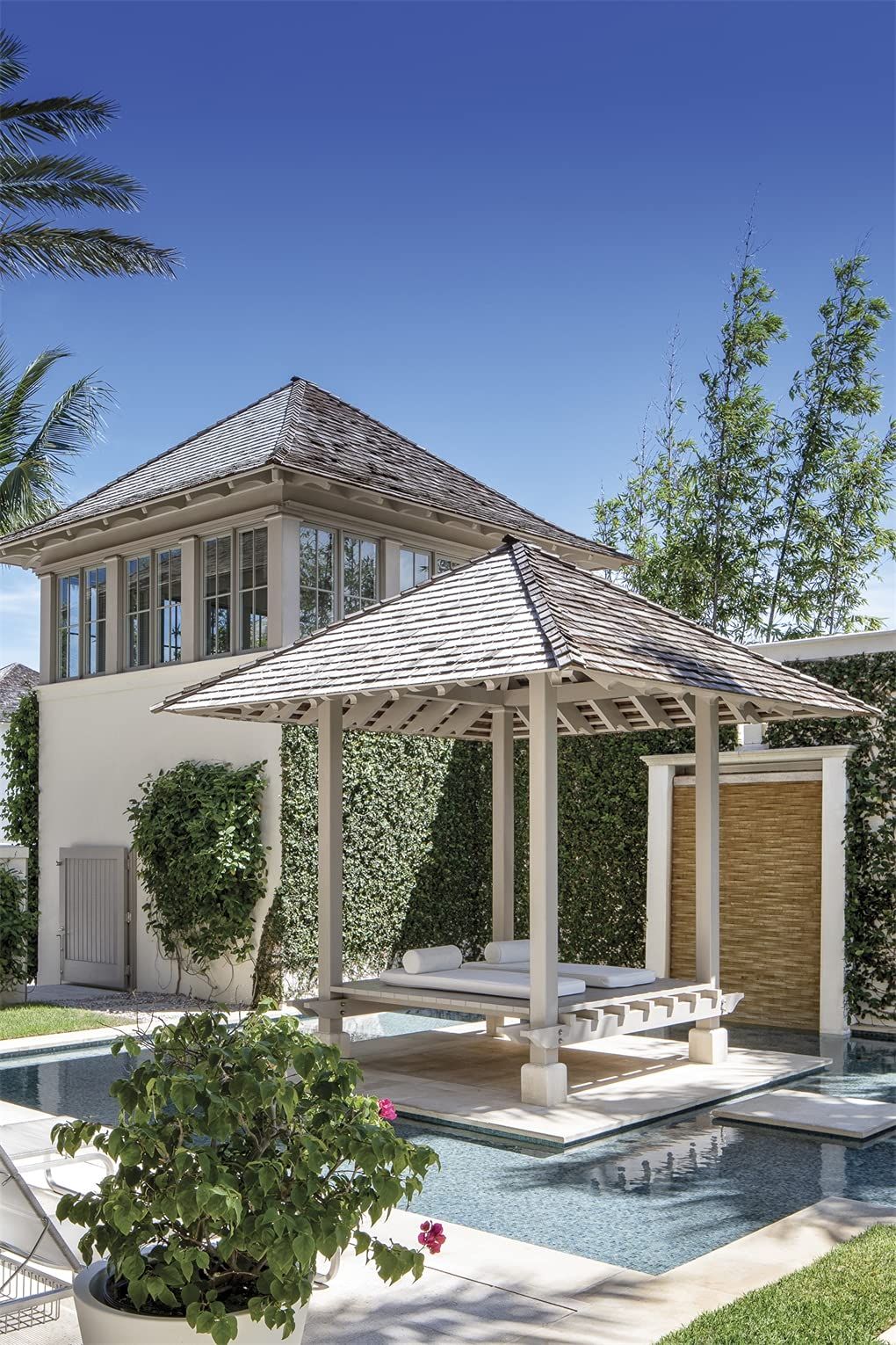 Beachside : Windsor Architecture And Design_Hadley Keller_9780865654037_Vendome Press