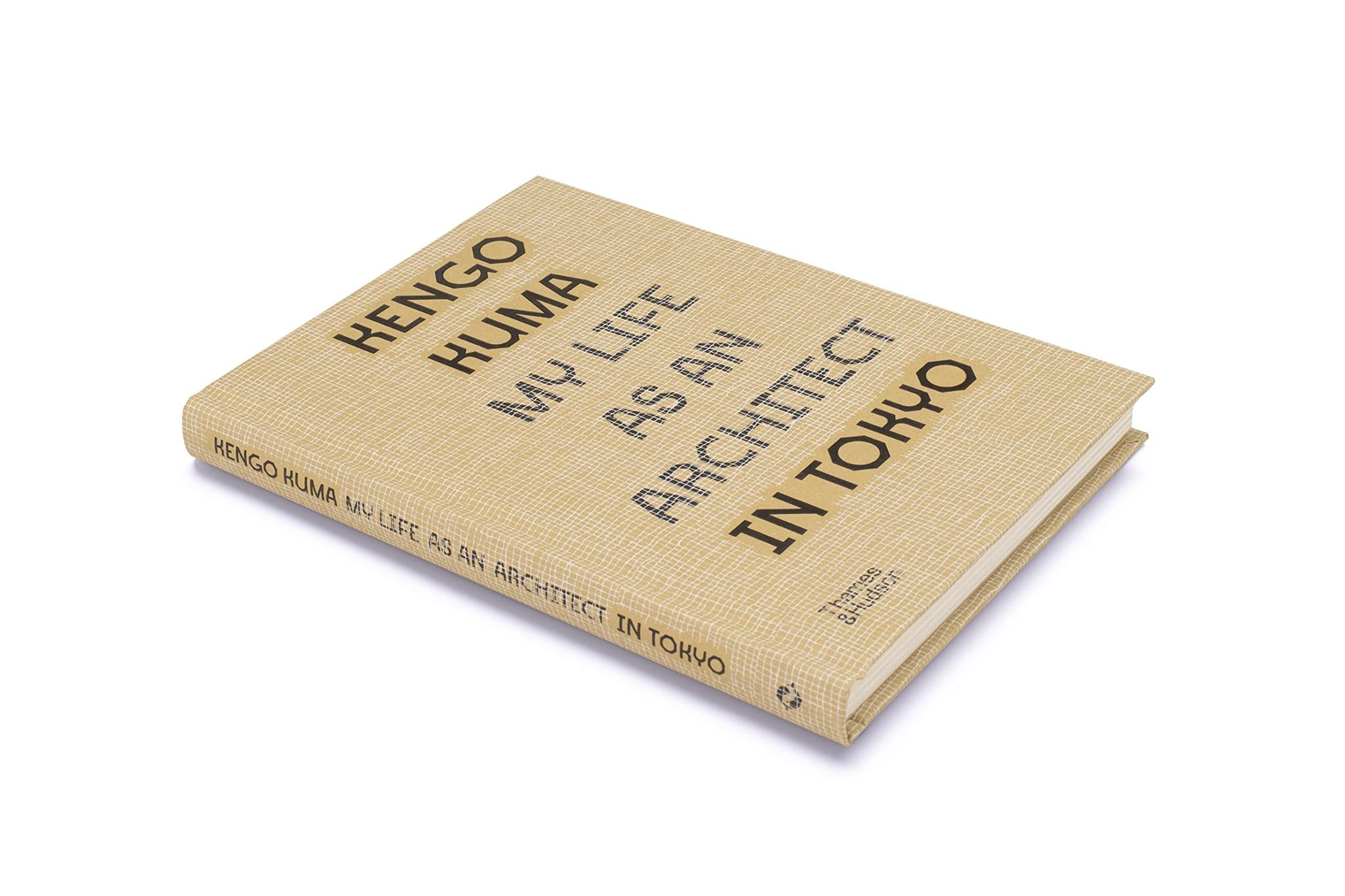 Kengo Kuma: My Life as an Architect in Tokyo_Kengo Kuma_9780500343616_Thames & Hudson