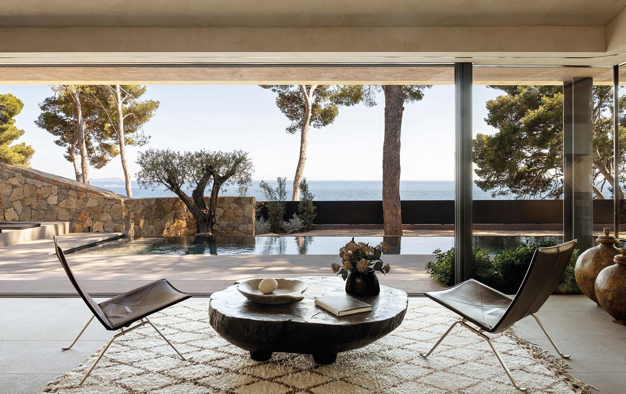 LIVING BY THE SEA