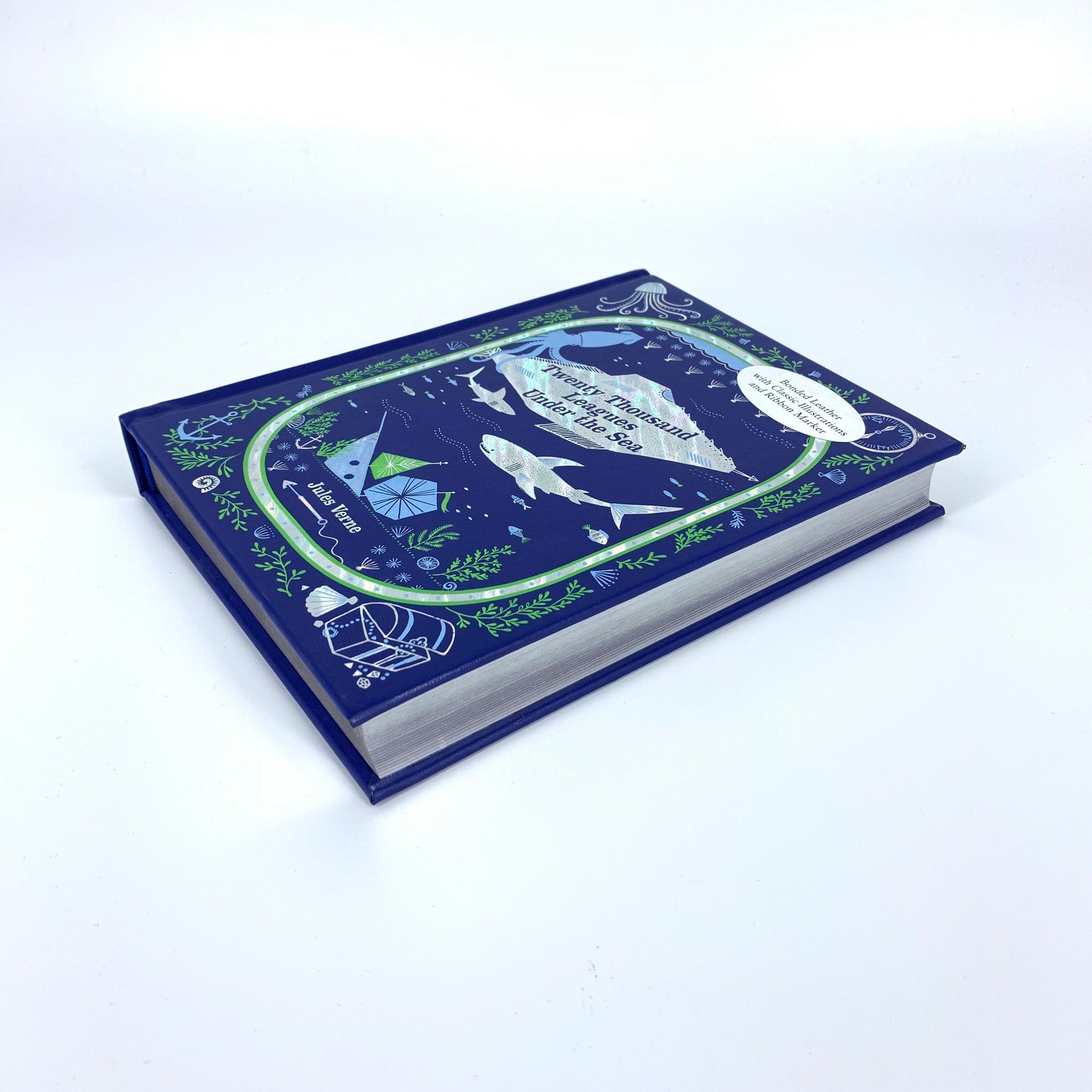 Twenty Thousand Leagues Under the Sea_Jules Verne_9781435162150_Sterling Publishing Co Inc