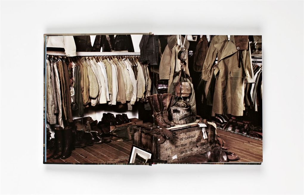 Vintage Menswear : A Collection from The Vintage Showroom_ Douglas Gunn_9781786270955_Laurence King Publishing