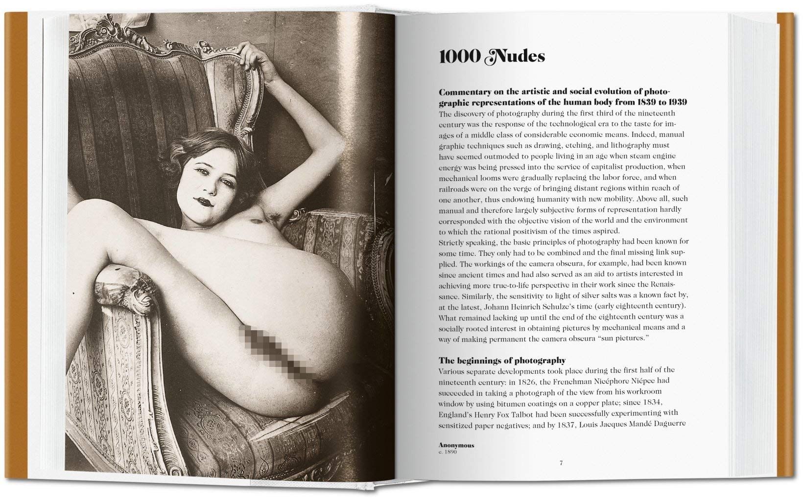 1000 Nudes