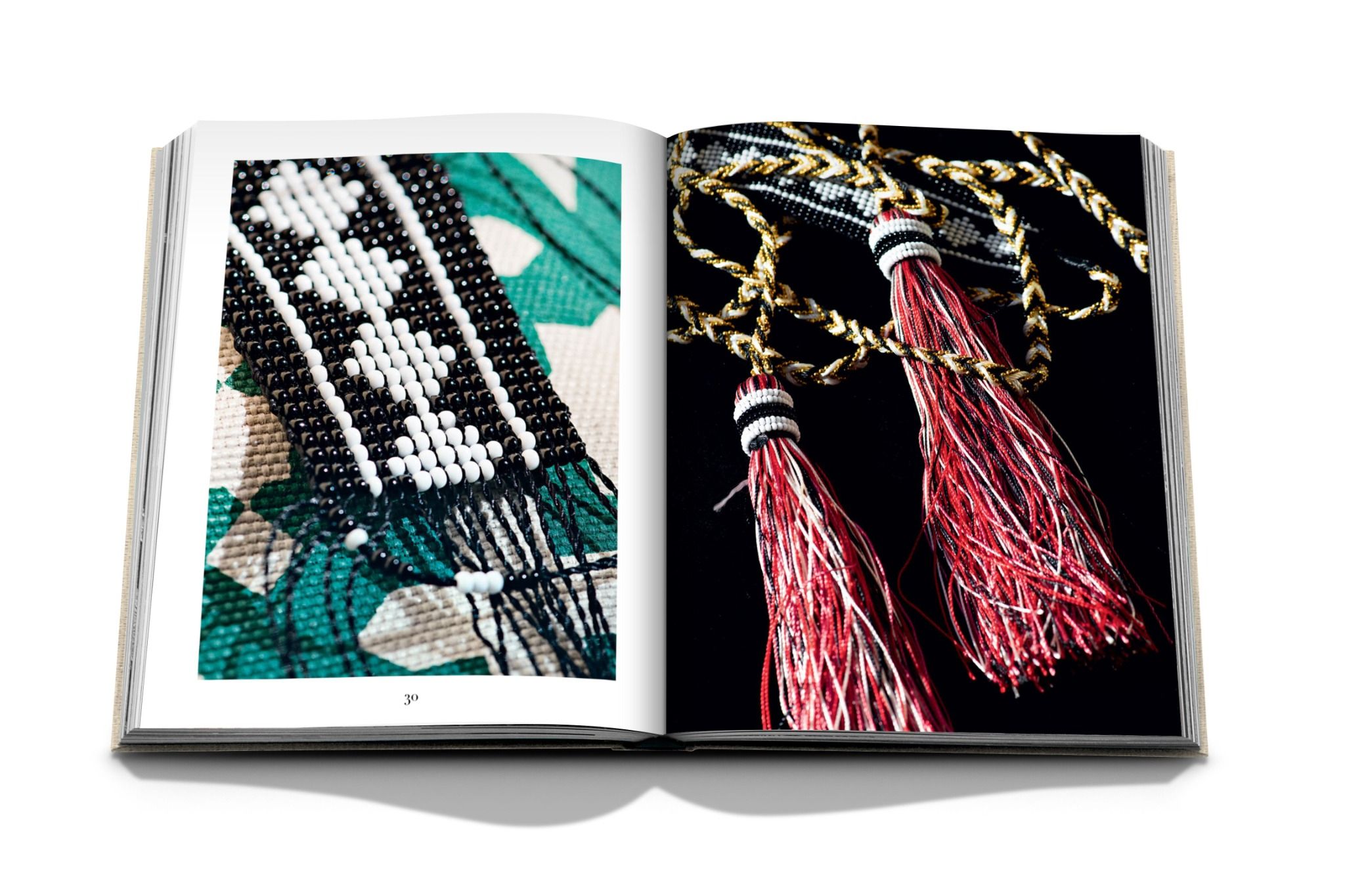 Crafts of the Kingdom : Culture and Creativity in Saudi Arabia_Her Royal Highness Princess Najla Bint Ahmad Bin Salman Bin Abdulaziz Al Saud_9781614289203_Assouline Publishing Inc