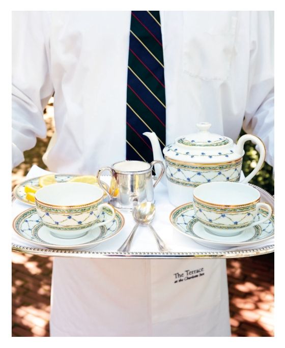 The Art of Entertaining Relais and Chateaux: Menus, Flowers, Tablesettings, and More for Memorable Celebrations