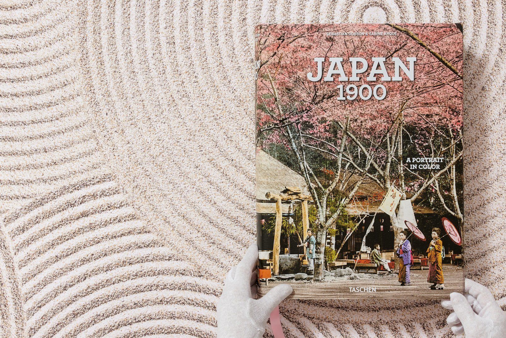 Japan 1900_Sebastian Dobson & Sabine Arqué_9783836573566_Taschen GmbH