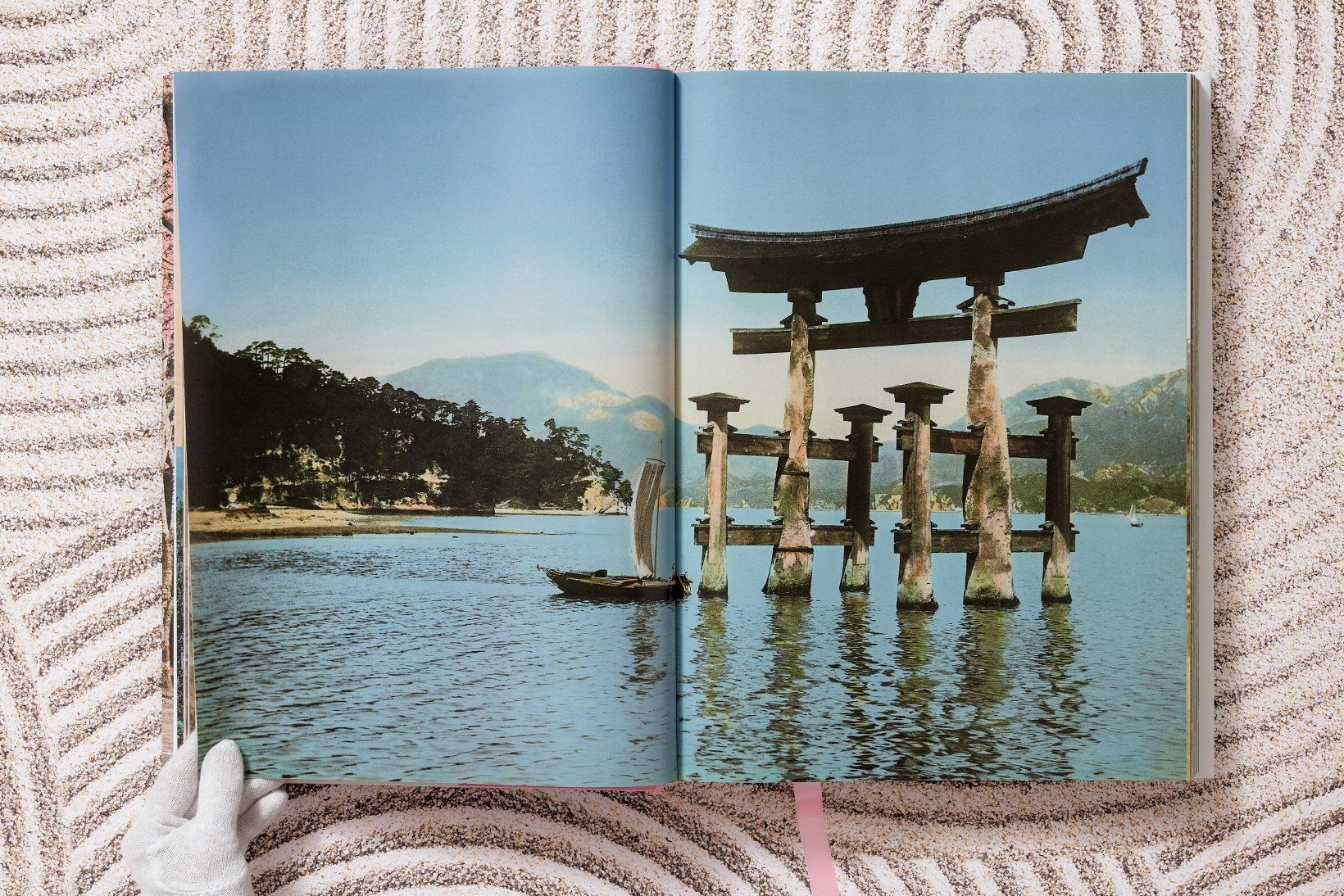 Japan 1900_Sebastian Dobson & Sabine Arqué_9783836573566_Taschen GmbH