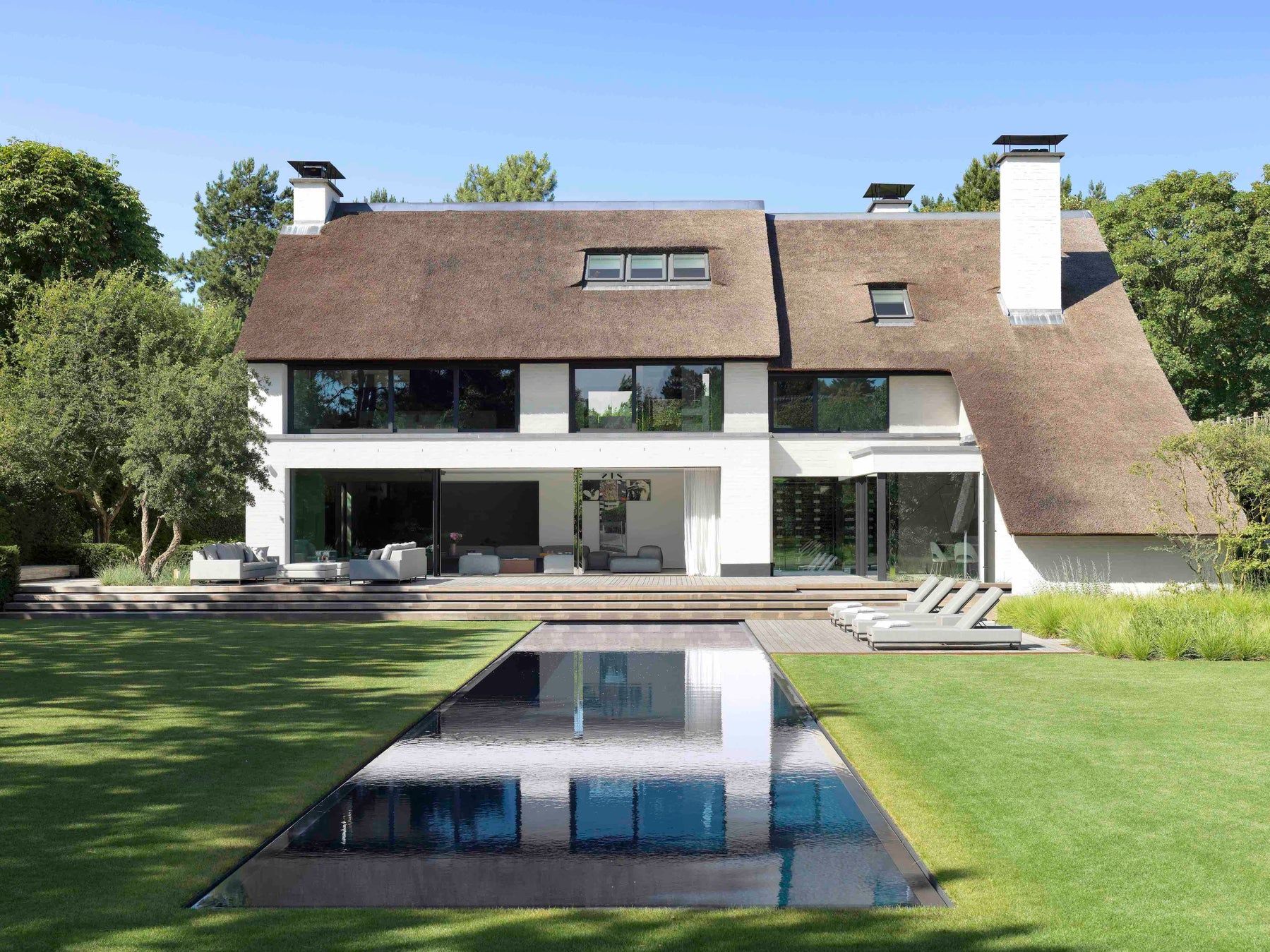 The Family Home_Beta-Plus Publishing_9782875500670_Beta-Plus