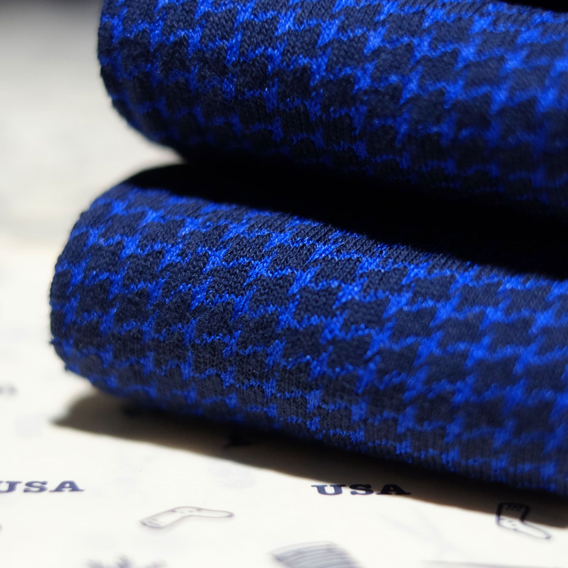 Tất cổ cao Houndstooth - Xanh Xanh