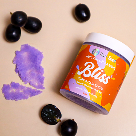 Muối tắm gội tẩy tế bào chết da đầu và cơ thể chứa AHA BareSoul BLISS Body & Hair Scrub 330g