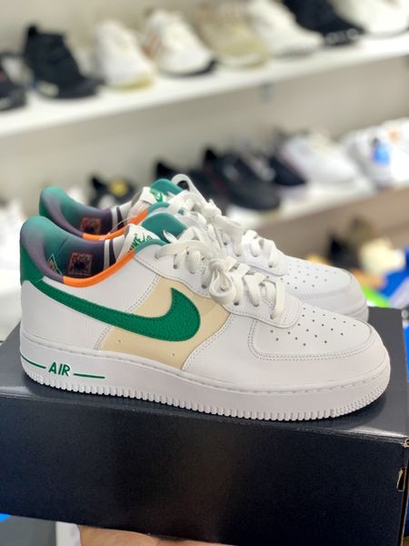  DM0109-100 Nike Air Force 1 Low '07 LV8 White Malachite 