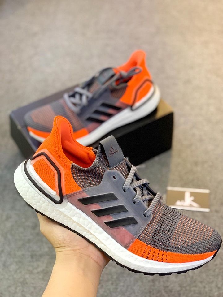  G27517 - Ultraboost 19 Hi-Res Coral 