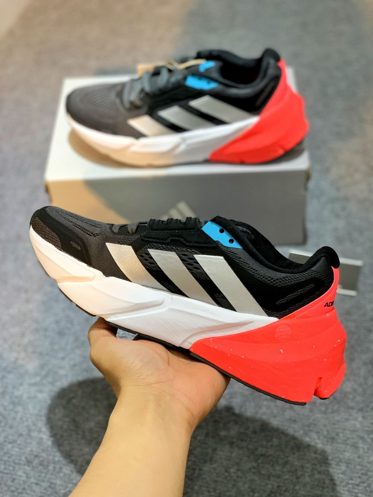 H01165 Adistar Black Silver Metallic Turbo