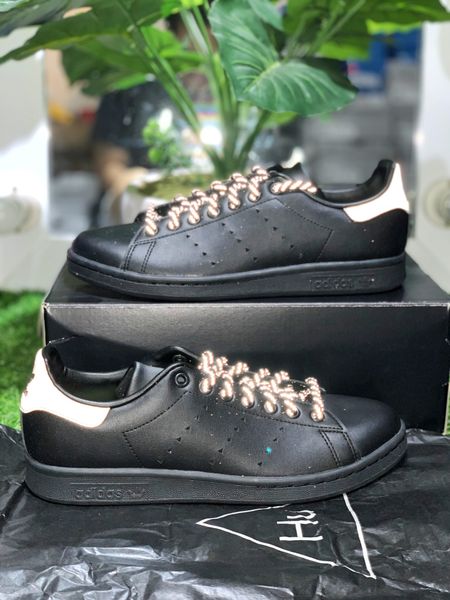  GY4980 Stan Smith Pharrell Black Future 