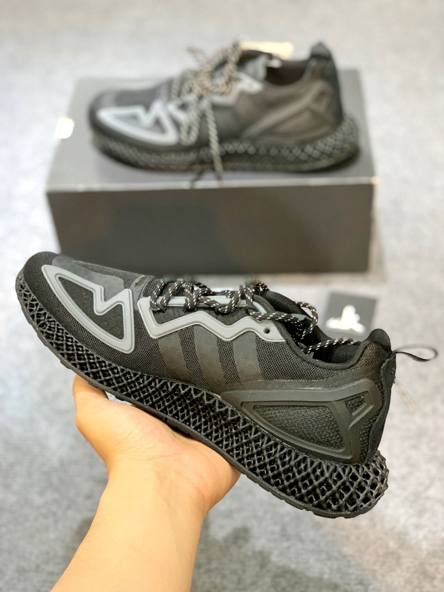  FZ3561 ZX 2K 4D Triple Black 