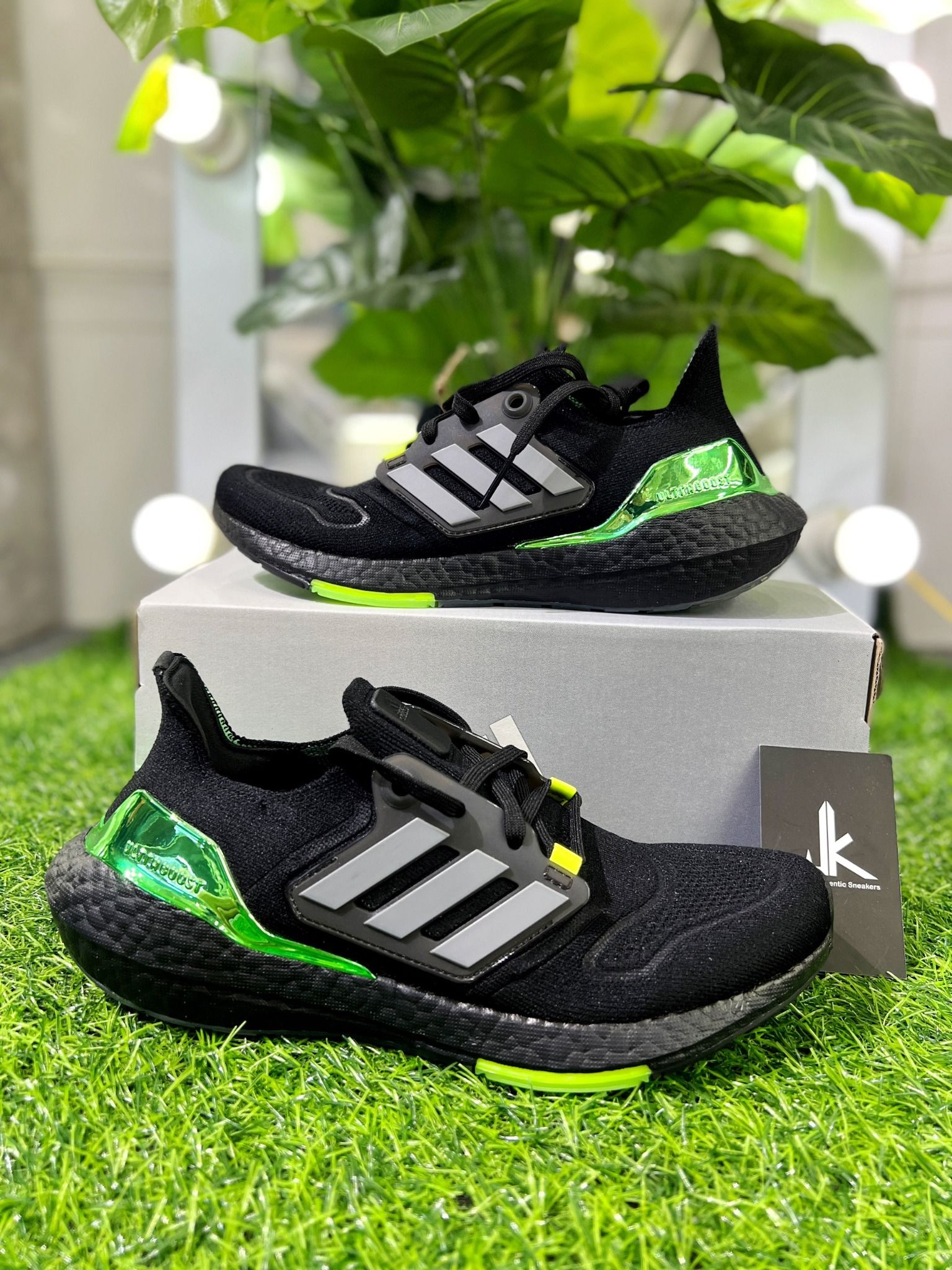 GX5917 Ultraboost 22 Iron Metallic
