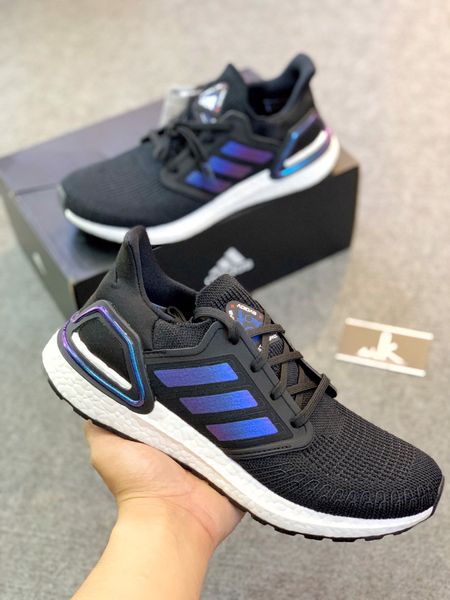  EG0692 - Ultraboost 2020 