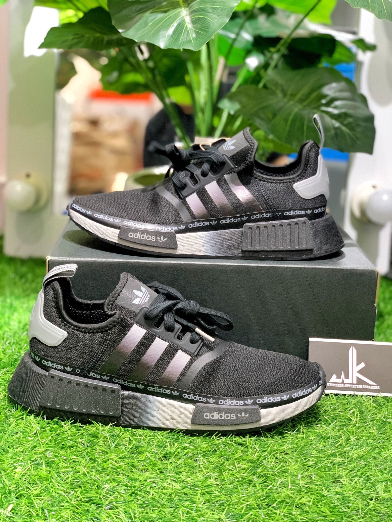  GX9298 NMD R1 Black Grey 