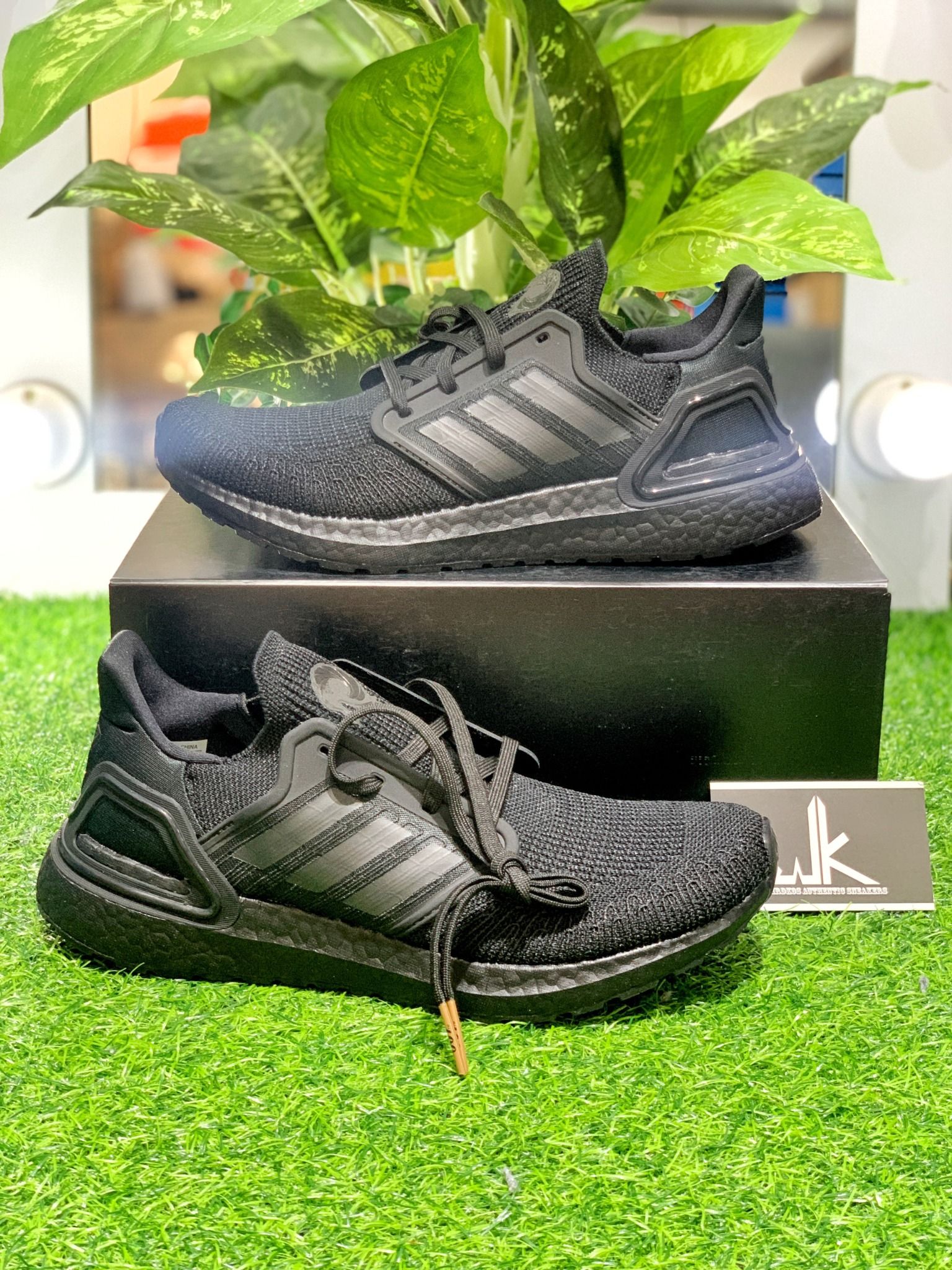  FY0645 Ultraboost 20 x James Bond Black 