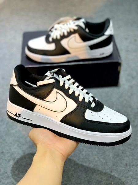  DX3115-100 Nike Air Force 1 Low '07 LV8 Panda 