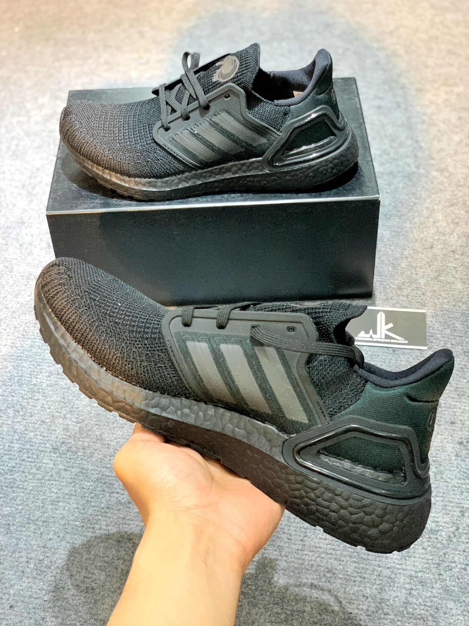  FY0645 Ultraboost 20 x James Bond Black 