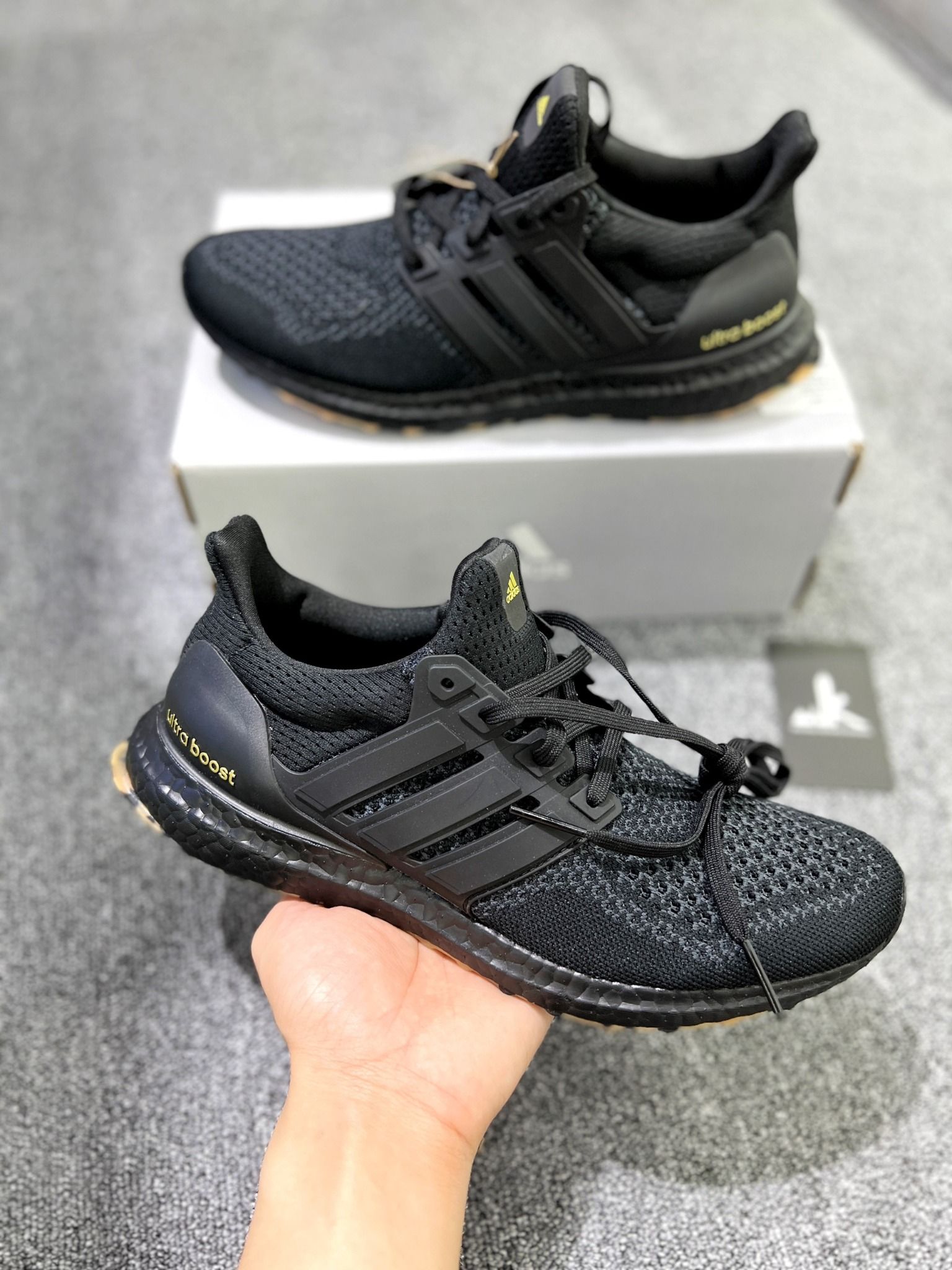 GY9136 Ultraboost 1.0 DNA Black Gum
