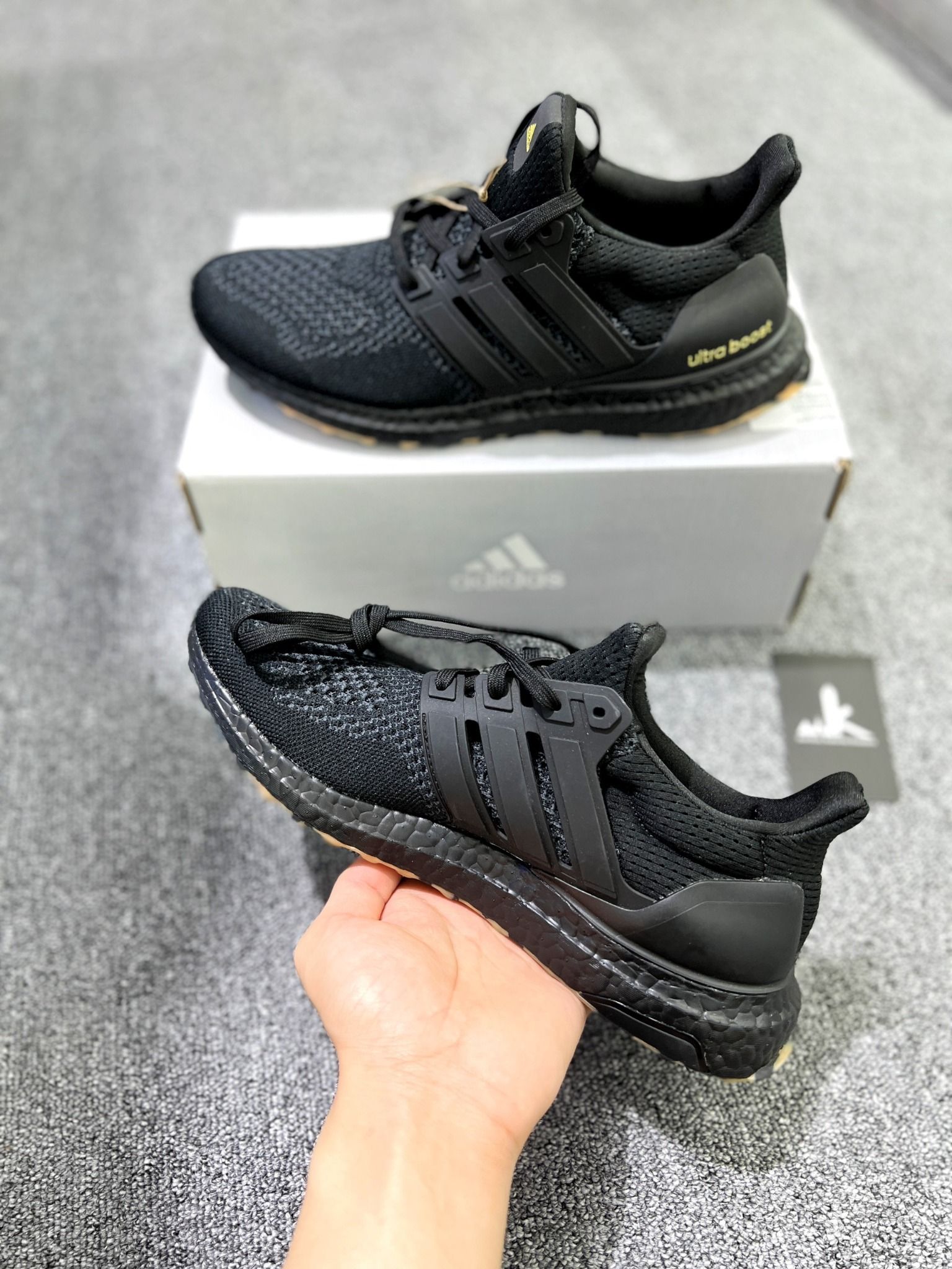  GY9136 Ultraboost 1.0 DNA Black Gum 