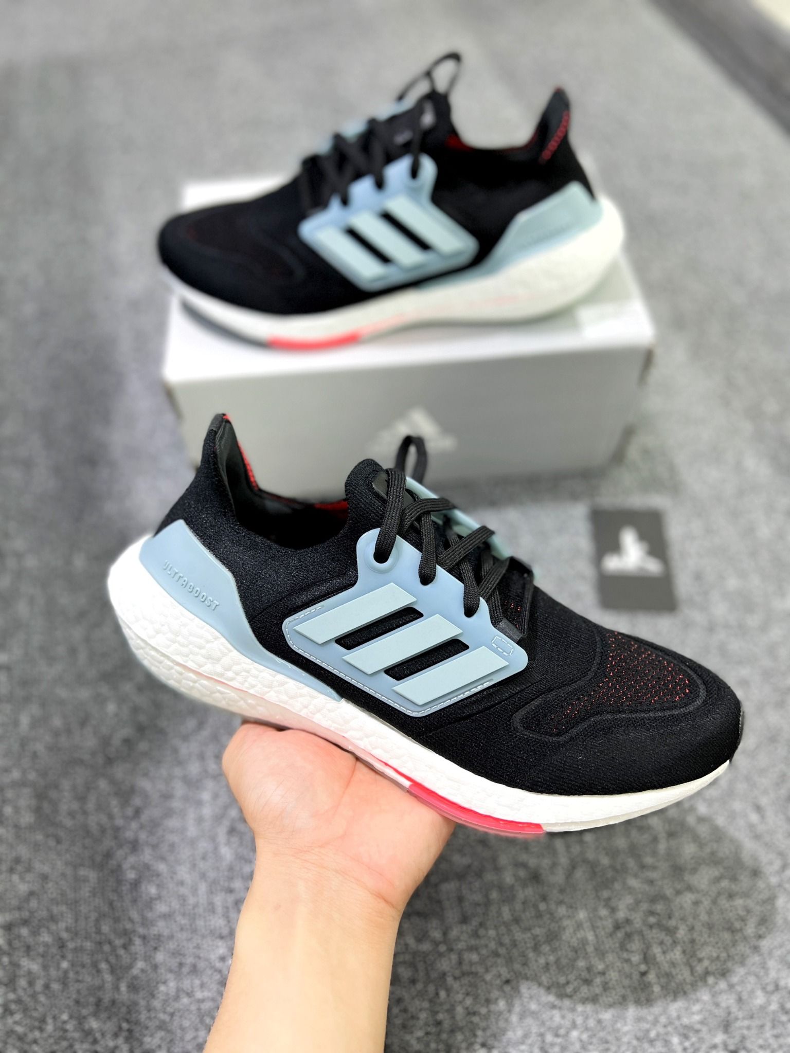 GX3060 Ultraboost 22 Magic Grey