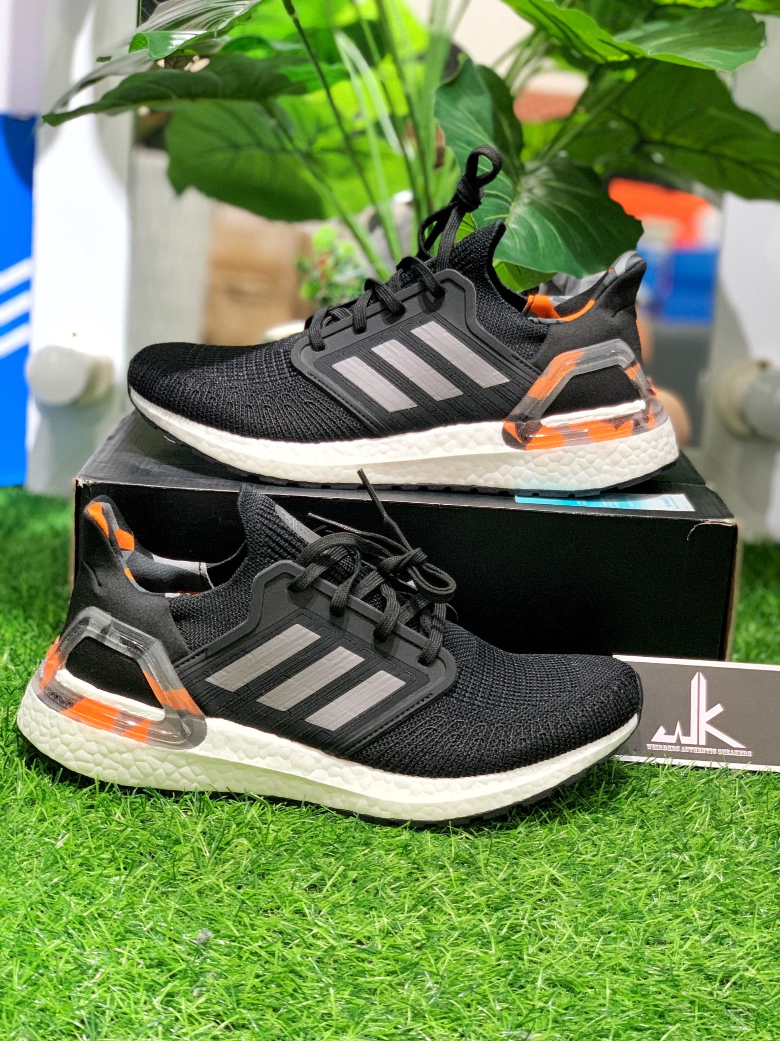 H67280 Ultraboost 20 Marathon