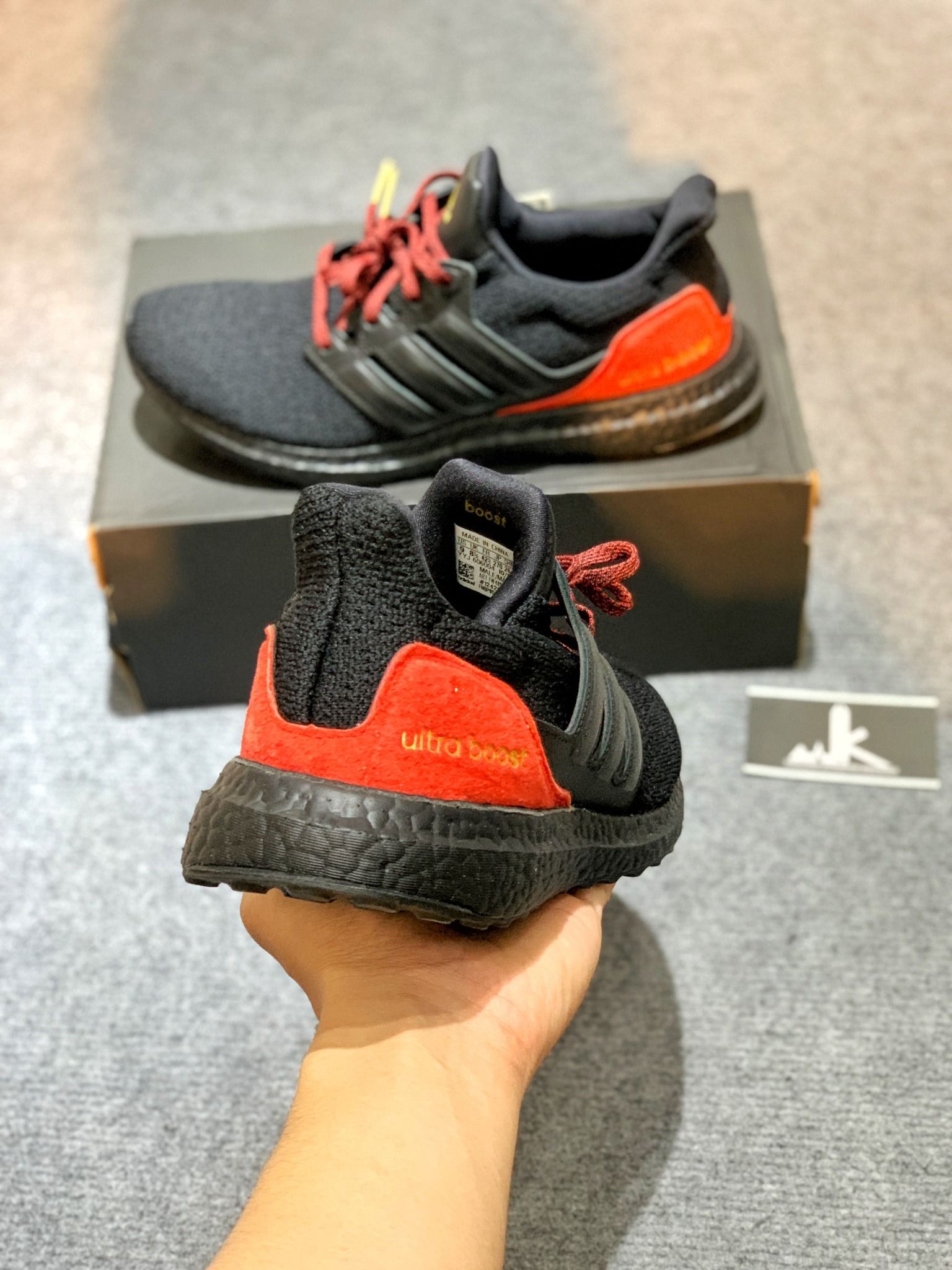  FW4899 Ultraboost DNA Black Red 