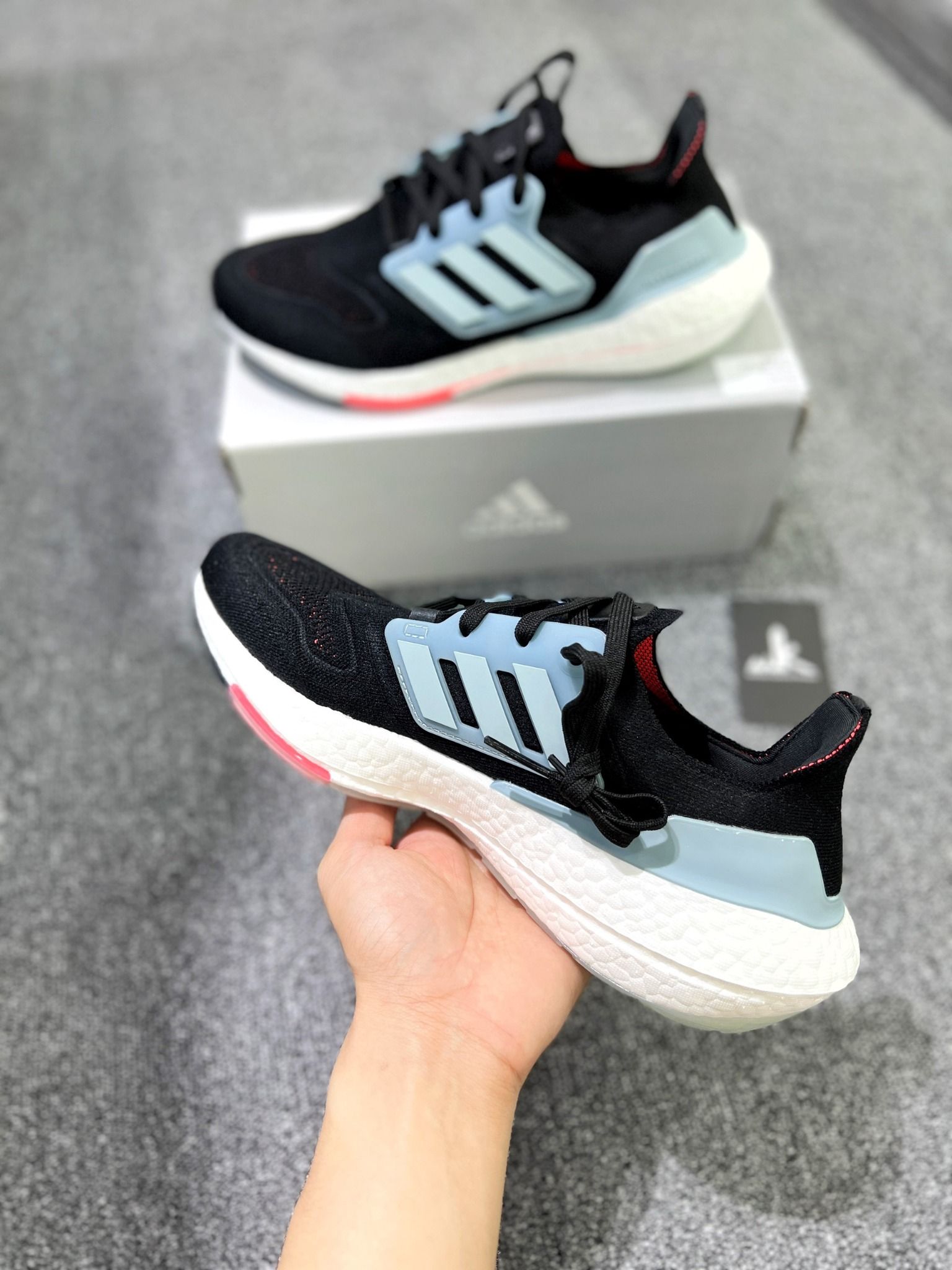 GX3060 Ultraboost 22 Magic Grey